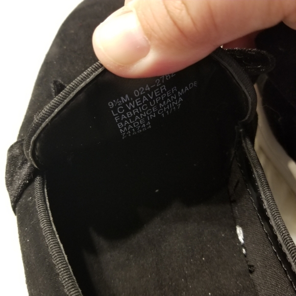 Liz Claiborne Weaver Sneakers Sz 9.5 Black - Picture 3 of 7